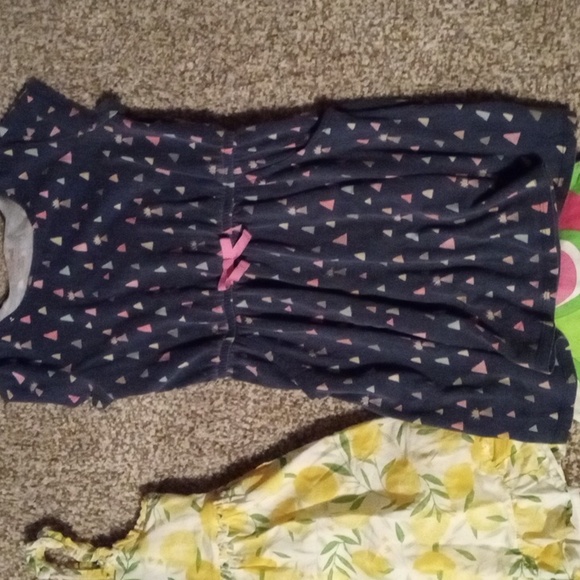 5 girls dresses - Picture 3 of 12